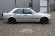 MERCEDES-BENZ C180 Elegance, silber,