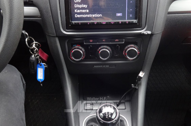 VOLKSWAGEN Golf VI, silber,