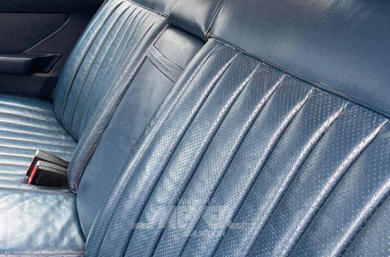 MERCEDES-BENZ W126 380SEL,