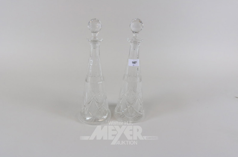 Paar Kristall-Karaffen