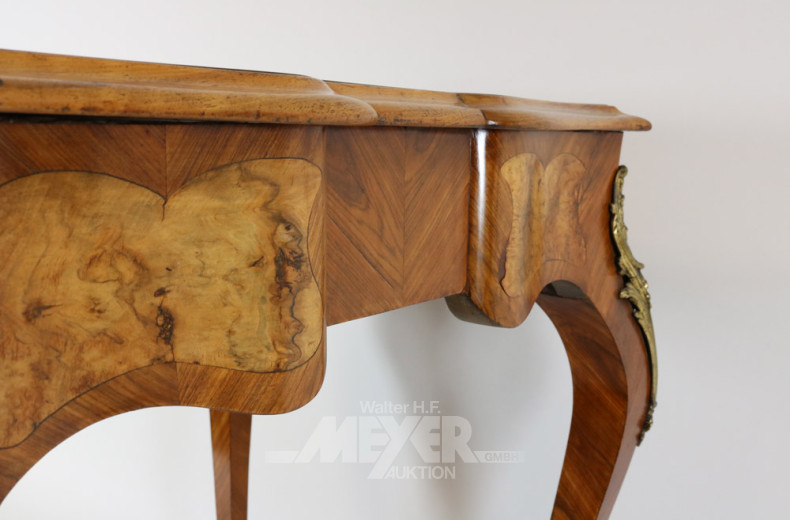 Barockstil-Beistelltisch,