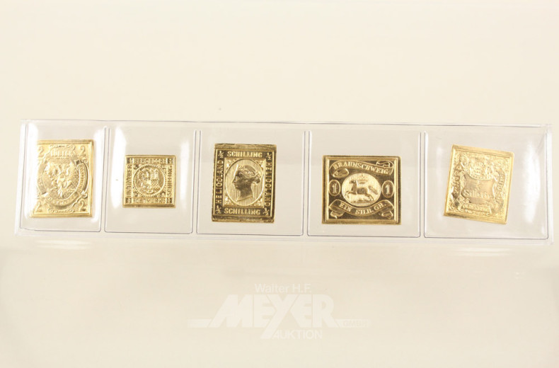 15 Medaillen, 900er GG,