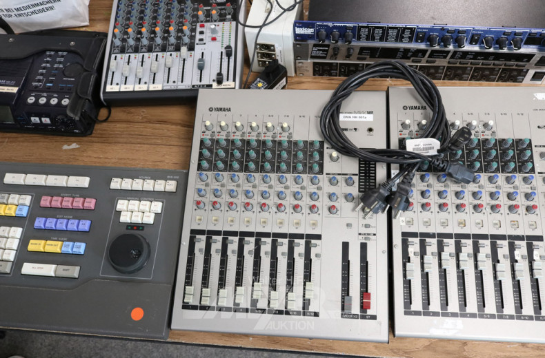 Posten Ton- und Mischtechnik: