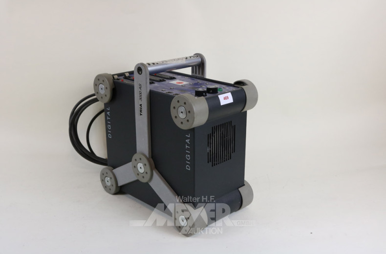 Blitzgenerator HENSEL TRIA 3000As,