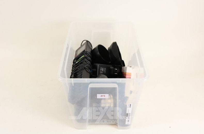 Posten Fotozubehör bestehend aus: