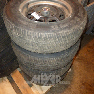 4 BMW-Stahlfelgen mit Reifen ET18