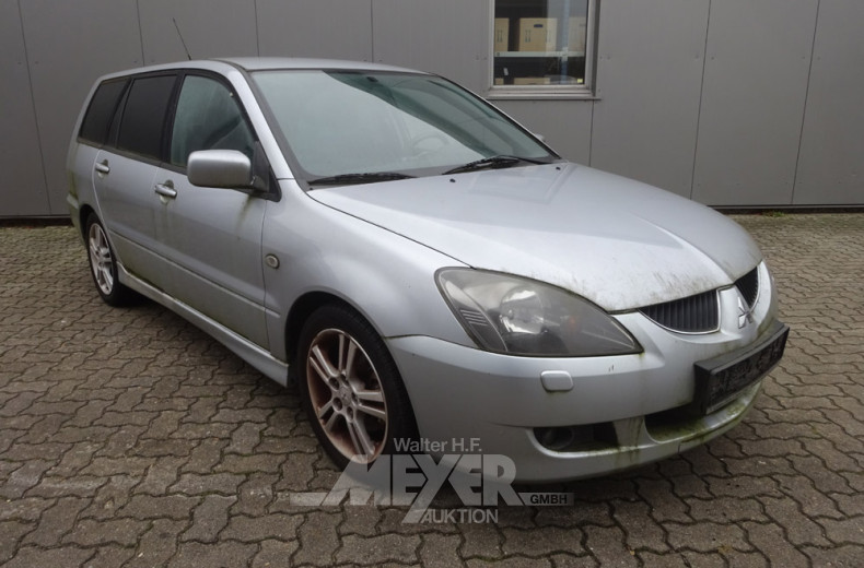 Mitsubishi Lancer, silber