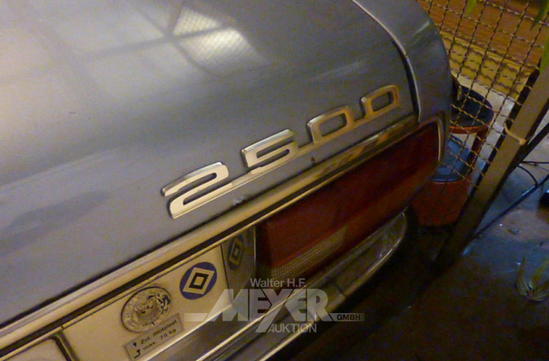 BMW 2500, Oltimer, silber/ blau-metallic