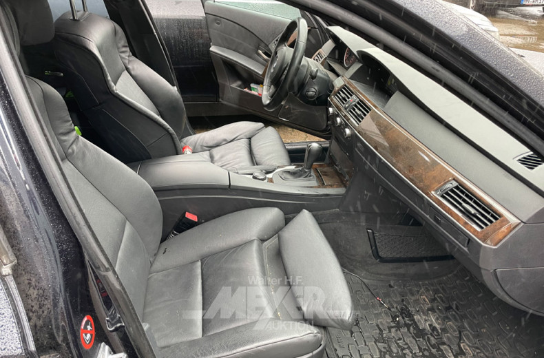 BMW 535d Touring, carbon schwarz