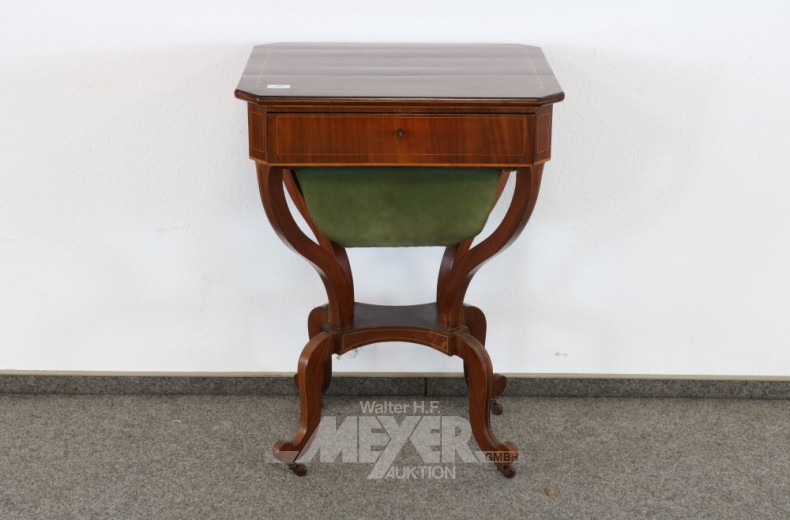 Nähtisch, Biedermeier, Mitte 19. Jh.,