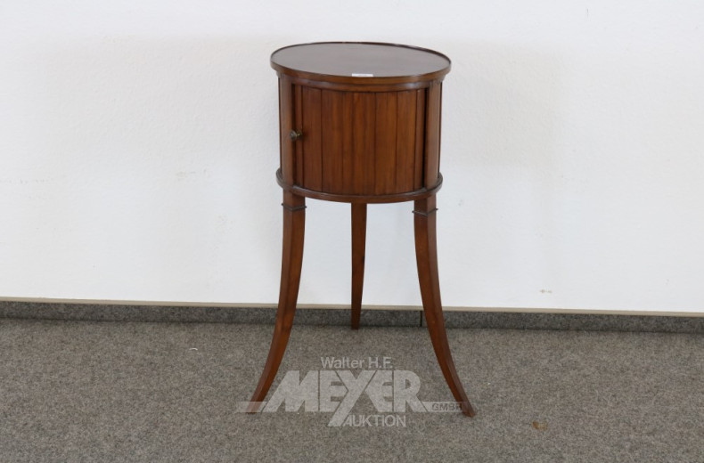 kl. Beistellmöbel um 1900,