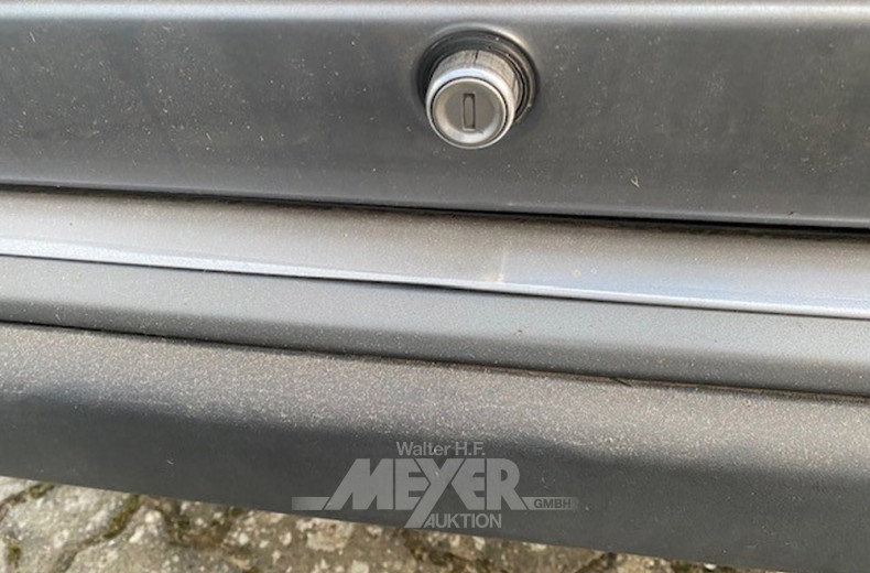 MERCEDES-BENZ 230E W124, grau