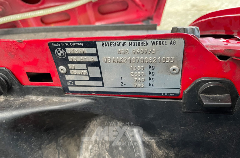 BMW 318 iA E30, Zinnoberrot,