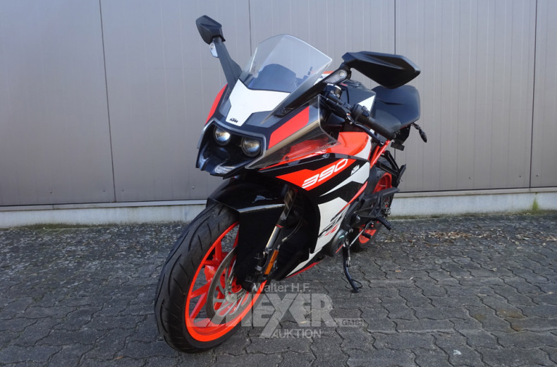 Motorrad KTM RC390 R Rennsport (Replica)