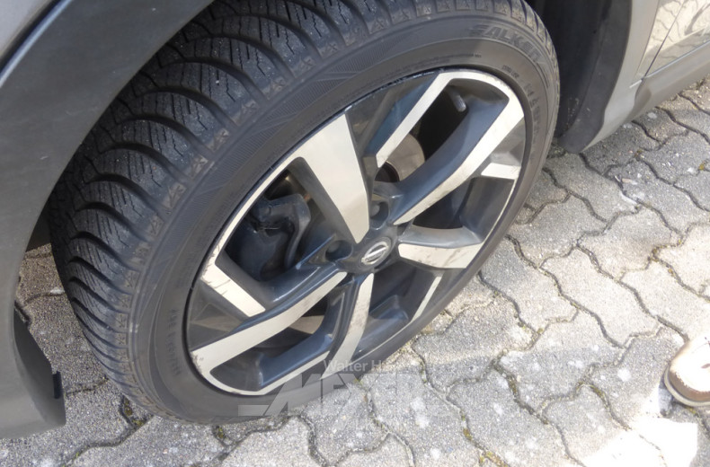 NISSAN Qashqai 1-6 dCi TEKNA+,