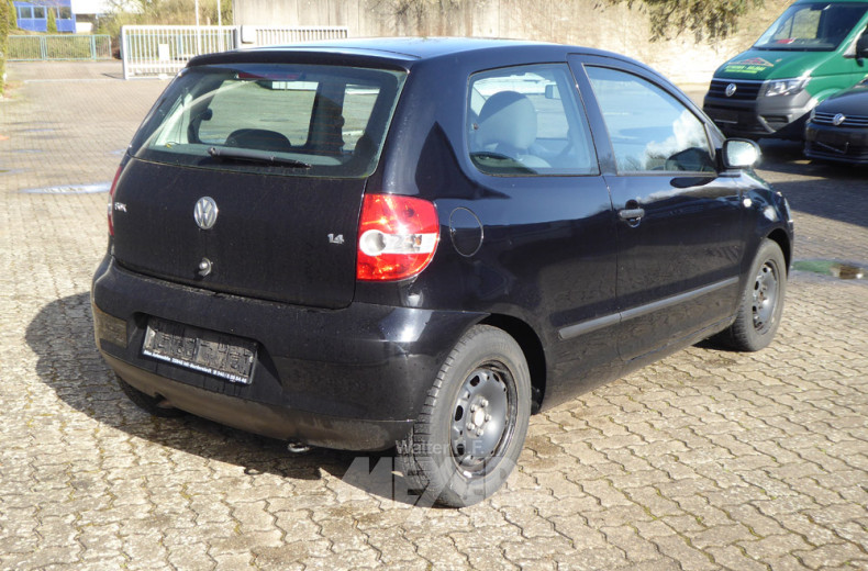 VOLKSWAGEN Fox, schwarz