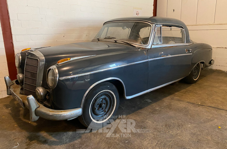 MERCEDES-BENZ W180II 220S Coupe