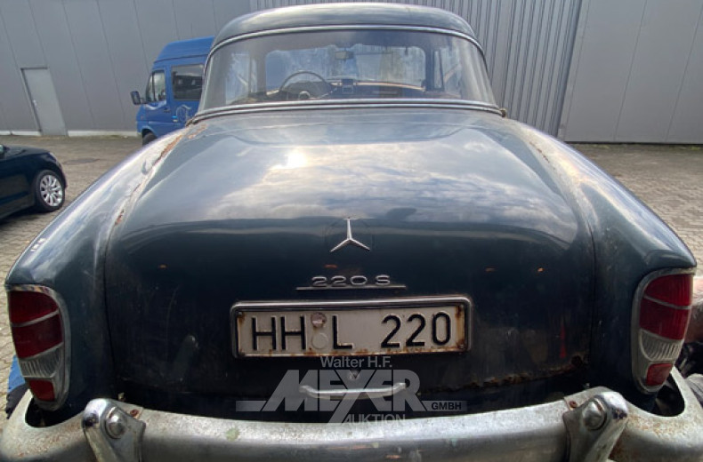 MERCEDES-BENZ W180II 220S Coupe