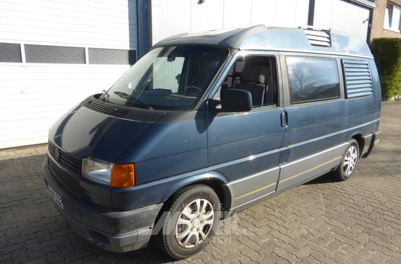 VOLKSWAGEN T4 2.5l, blau