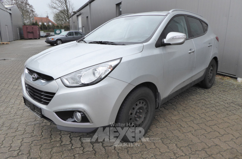 HYUNDAI Tucson ix35, silber