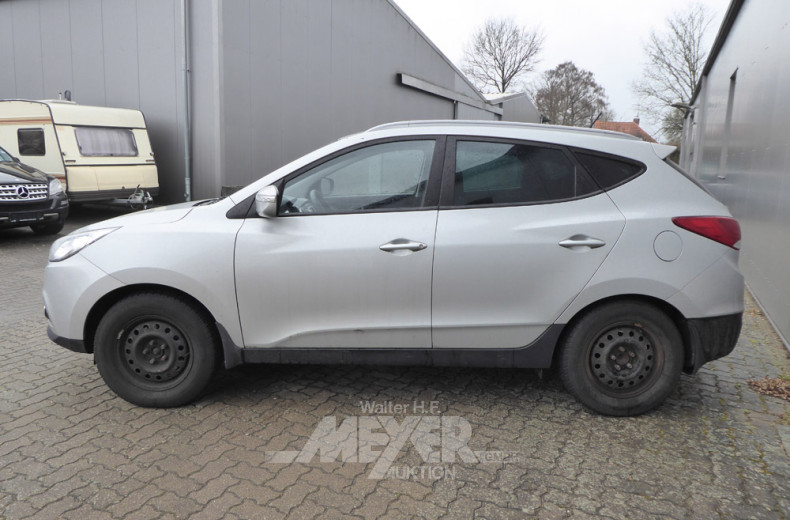 HYUNDAI Tucson ix35, silber