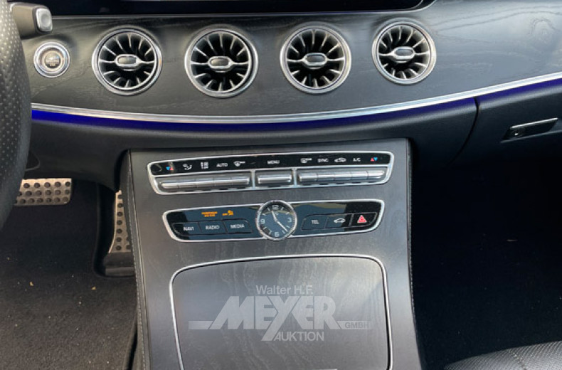 MERCEDES-BENZ E300 Coupe AMG Line,