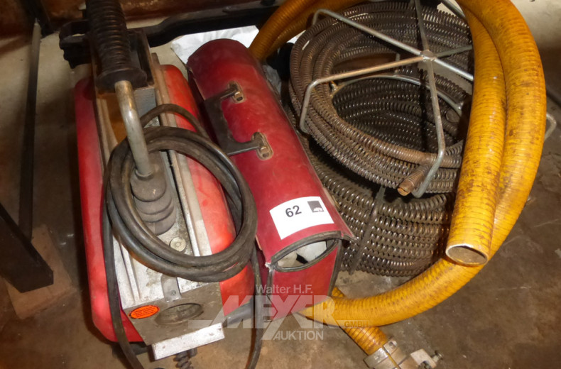 Rohrreinigungsmaschine mit Zubehör