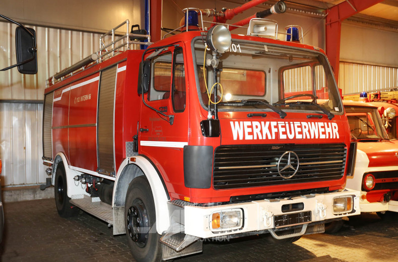 DAMILER-BENZ 1719K TLF 16/25