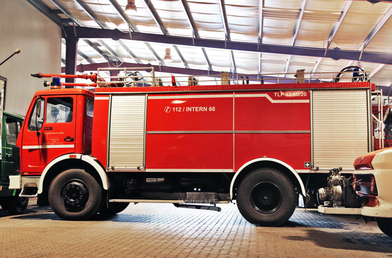 DAMILER-BENZ 1719K TLF 16/25