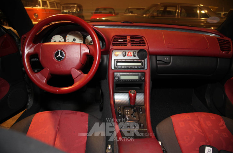 MERCEDES-BENZ W208 CLK200, silber