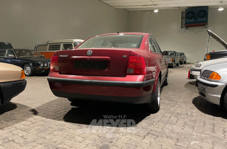 VOLKSWAGEN Passat 1.8l Limousine
