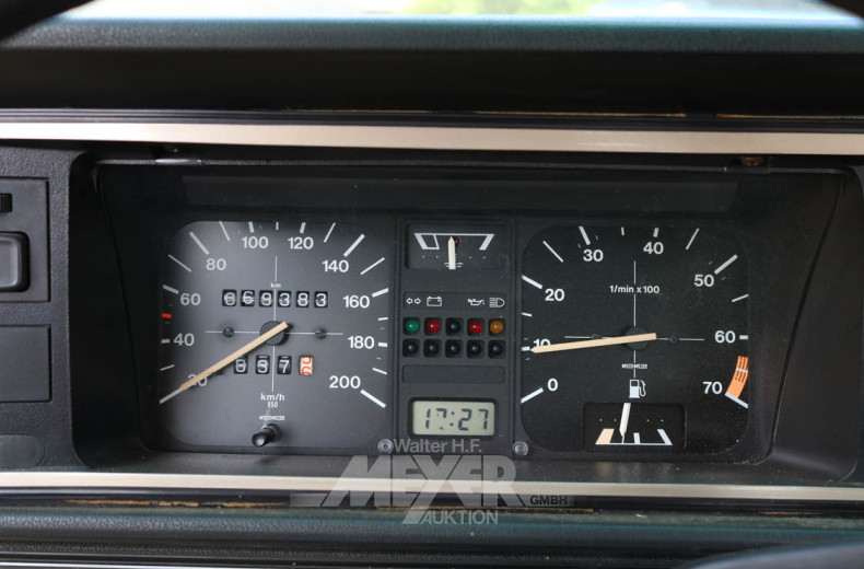 VOLKSWAGEN Golf I LS, gelb, Automatik