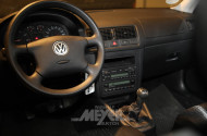 VOLKSWAGEN Golf IV, blau metallic,