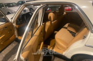 MERCEDES-BENZ W123 200, creme