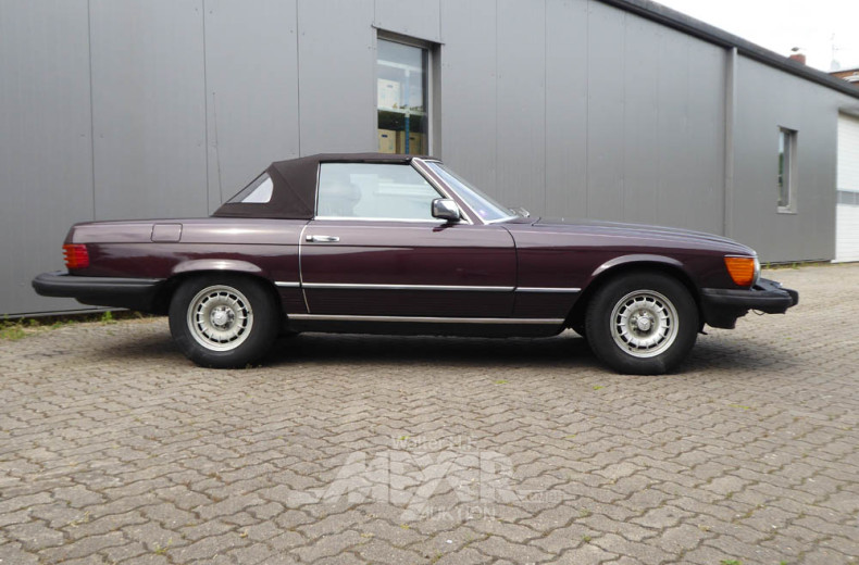 MERCEDES-BENZ 380SL Cabrio