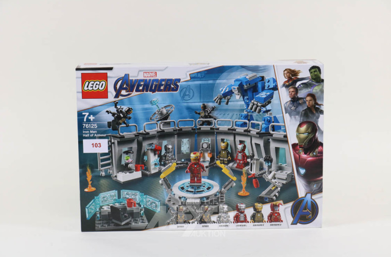 LEGO Marvel Avangers ''Iron Man Hall of