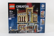 LEGO Creator Expert ''Palace Cinema''