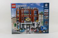 LEGO Creator Expert ''Corner Garage''