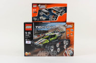 2 LEGO Technic ''RC Trackes Racer''