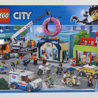 LEGO City ''Donut Shop Eröffnung''