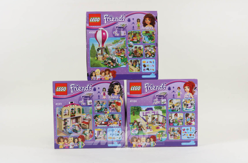 3 LEGO Friends