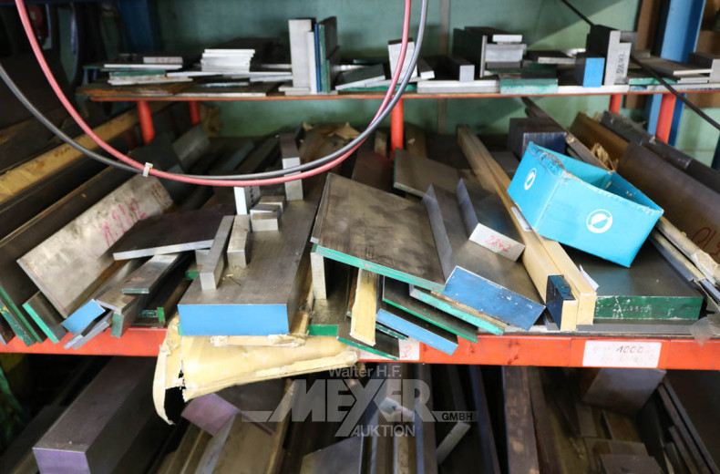 Schwerlastregal m. Flacheisen u.