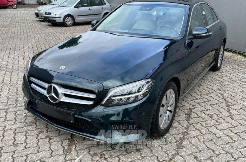 MERCEDES-BENZ W205 C220d 9G-Tronic