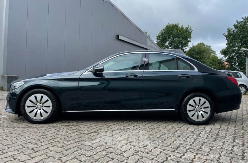 MERCEDES-BENZ W205 C220d 9G-Tronic