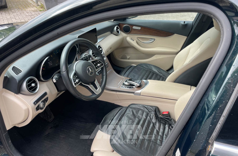 MERCEDES-BENZ W205 C220d 9G-Tronic