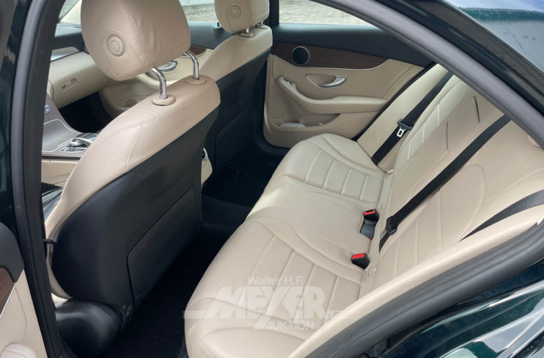 MERCEDES-BENZ W205 C220d 9G-Tronic