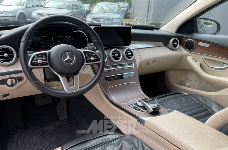 MERCEDES-BENZ W205 C220d 9G-Tronic