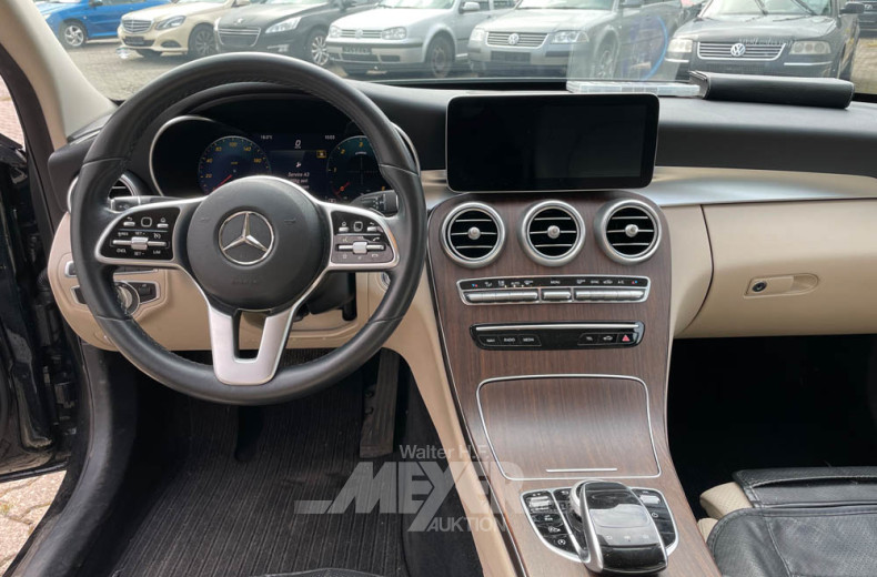 MERCEDES-BENZ W205 C220d 9G-Tronic