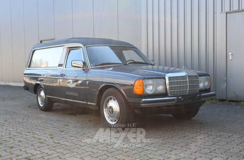 MERCEDES-BENZ W123