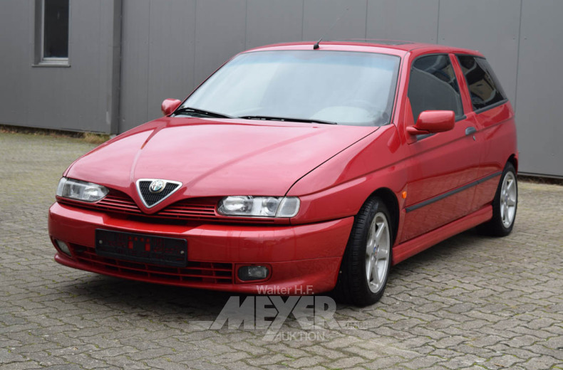 ALFA Romeo 145, rot, 2-trg.